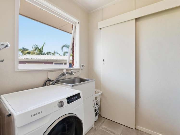 9 Ridge Street Otumoetai_12