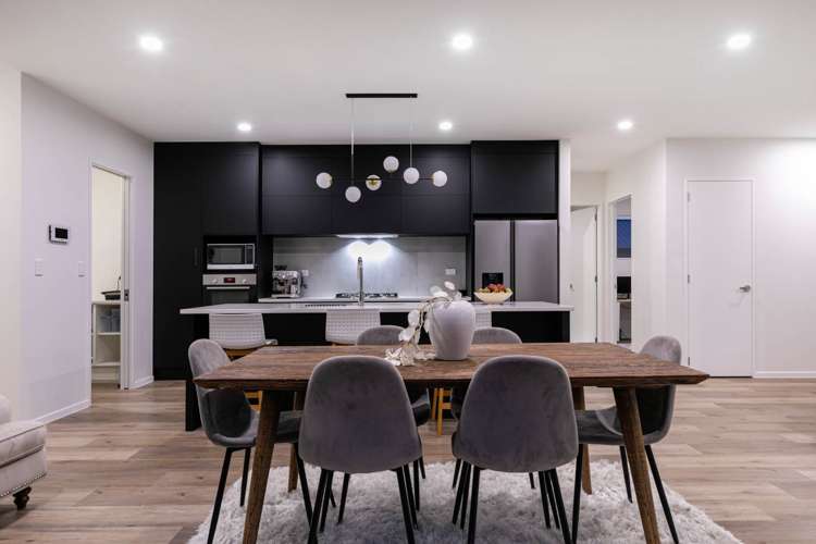 54 Argent Lane Wainui_13