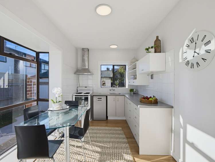 427 Armagh Street Linwood_18