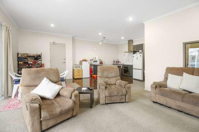 211/132 Stancombe Road Flat Bush_1