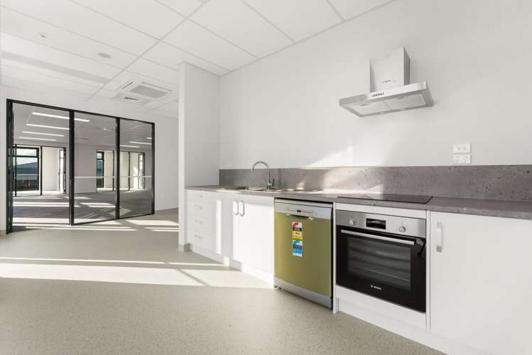 Unit 1B, 14 Harvard Way Mount Maunganui_5