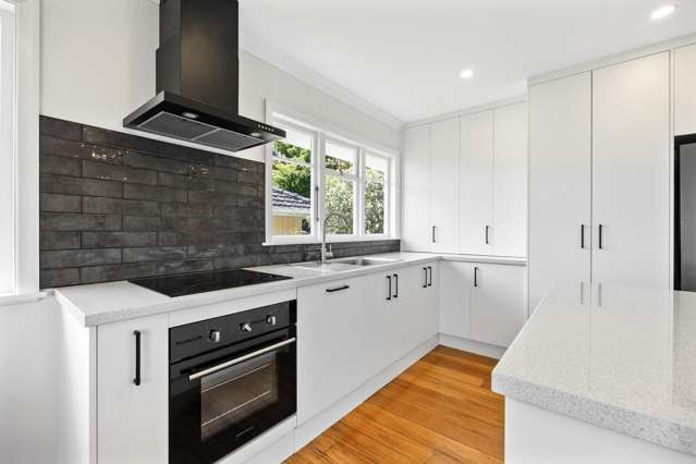 115 The Ridgeway Stoke_4