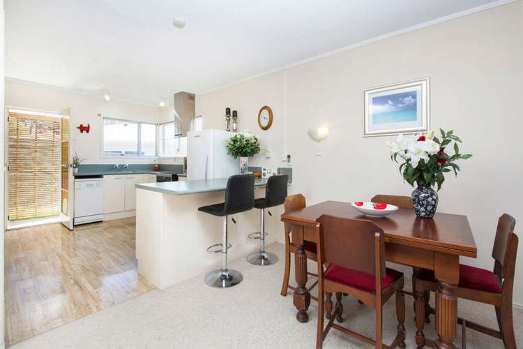 2/17 Vida Place Howick_7