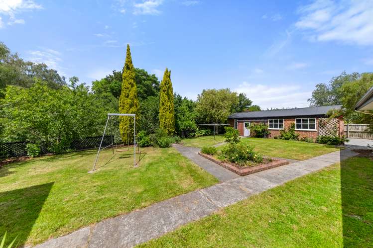 455 Johns Road Harewood_16