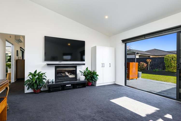 28 Windsor Close Springlands_16