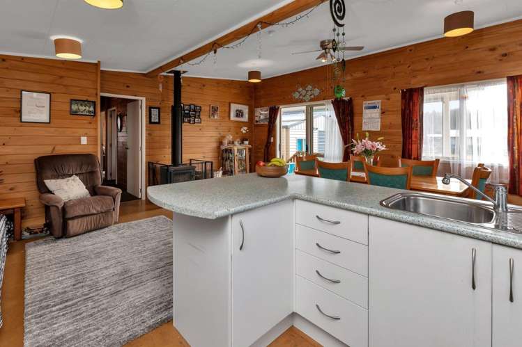 21 Tamure Place Ruakaka_5