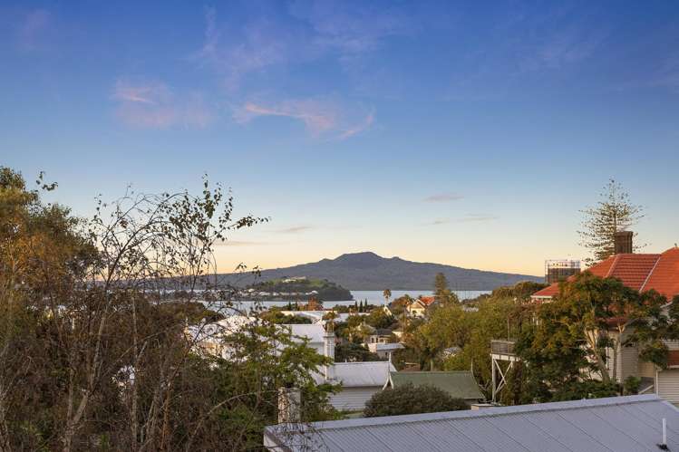 1B/9 St Georges Bay Road Parnell_2