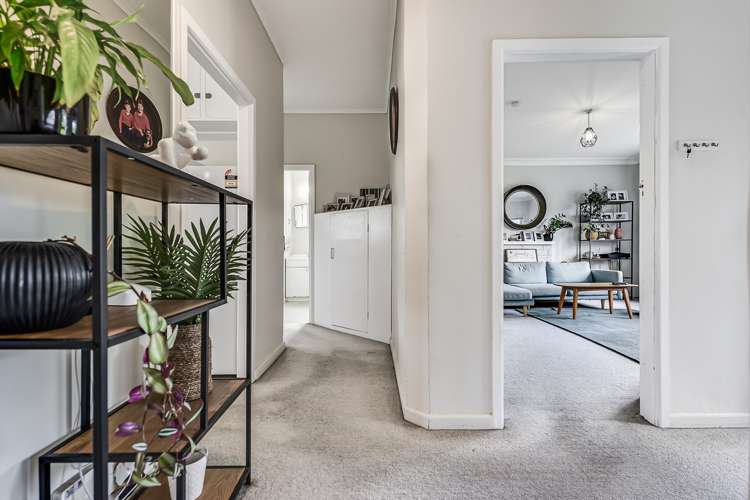 6 Bell Street Hamilton East_4