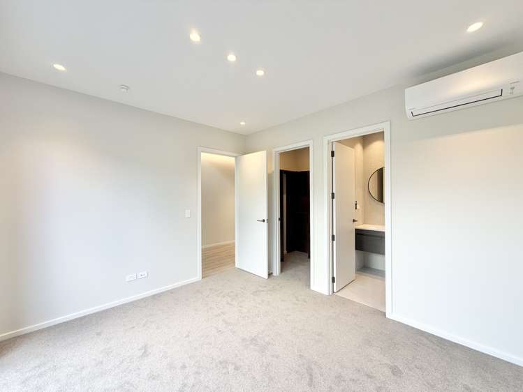 101 Skulander Crescent Millwater_8