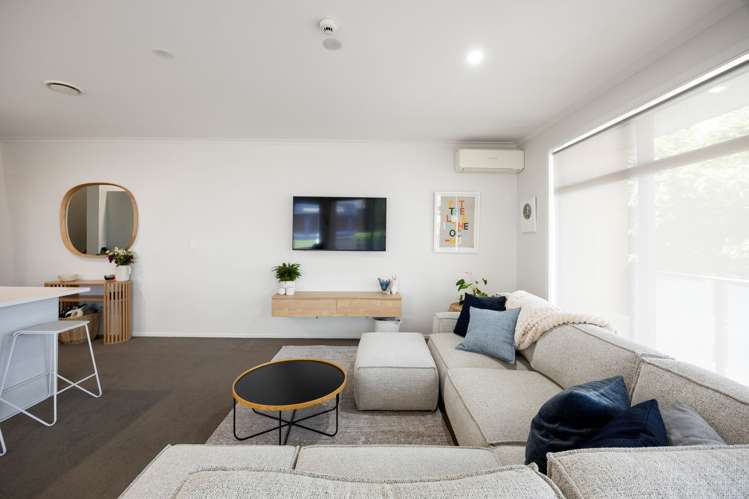 7/13 Vialou Street Hamilton Central_6