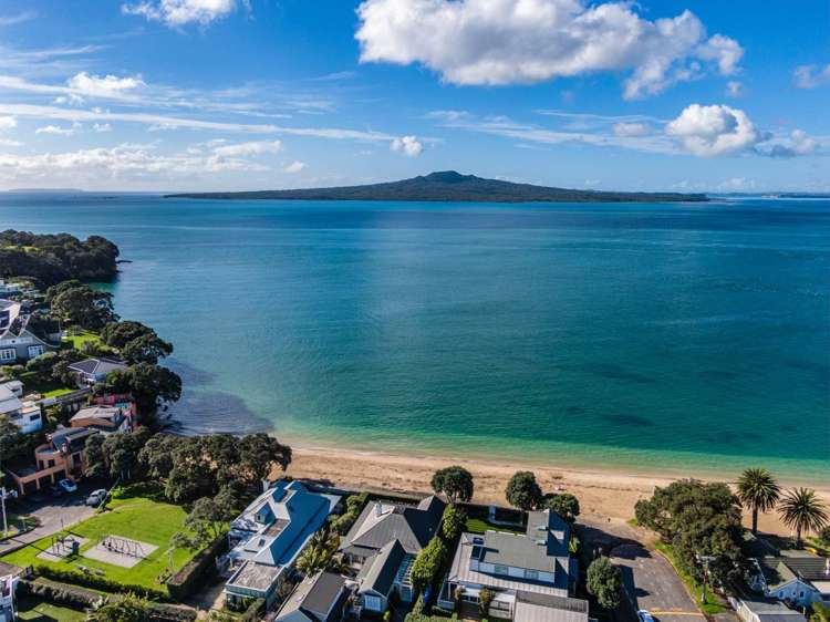 18 Wairoa Road Narrow Neck_22