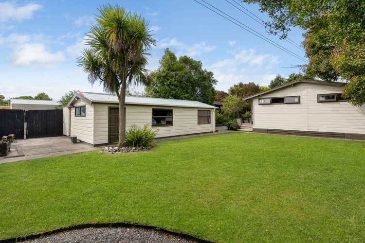 417 Avonhead Road Avonhead_18