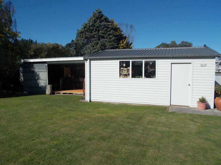 16 Ongo Road Hunterville_19
