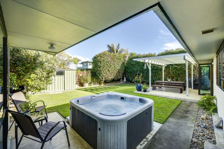 65 Trent Street Taradale_17