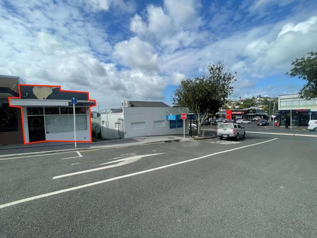 Move in ready Te Kamo commercial space