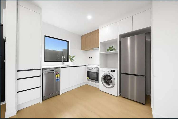 5/114 Coronation Road Mangere Bridge_2