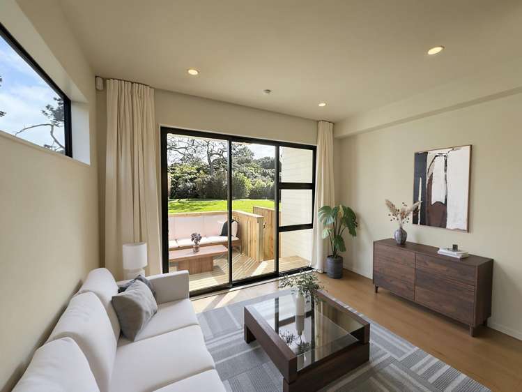1/8 Lowtherhurst Road 11410_2