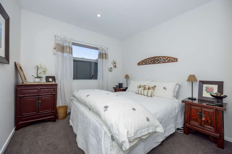 22 Snowberry Street Albert Town_15