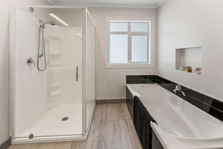 13 Heron Grove Richmond_18