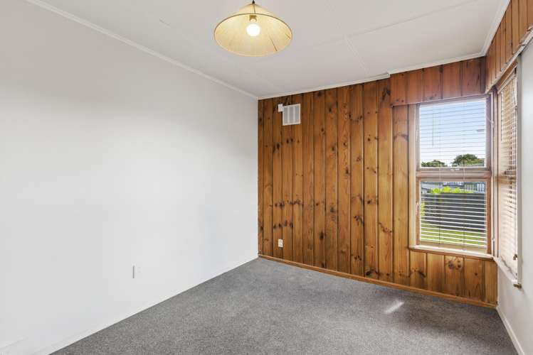 21 Lemon Street Otaki_15