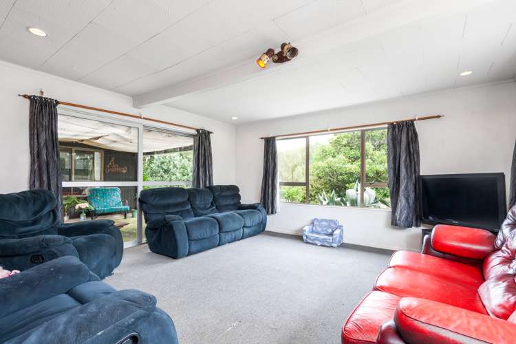 38 Settlement Road Kaiwaka_11