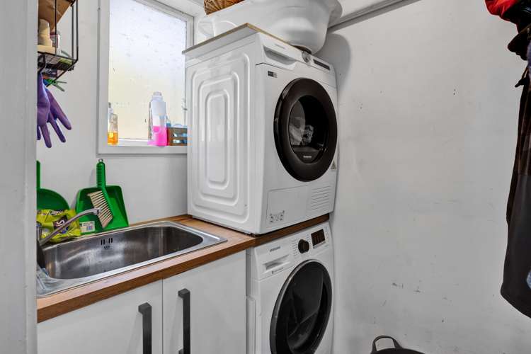 1 Nikorima Street Urenui_9