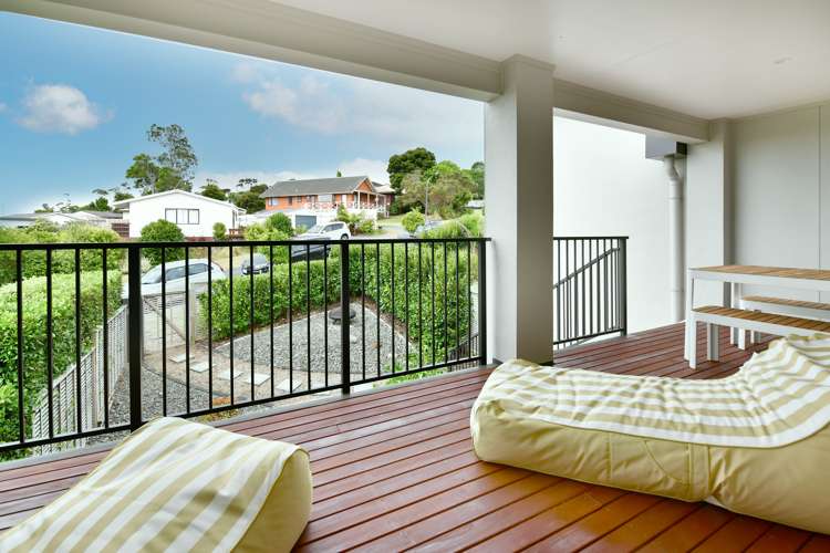 3b Melia Place Stanmore Bay_7