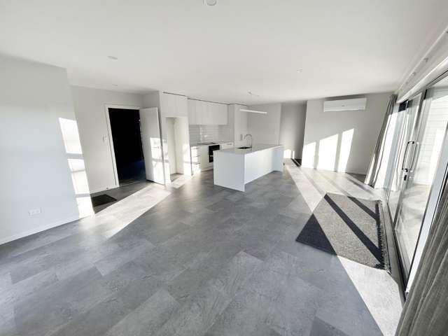 8 Newmia Lane 10754_2