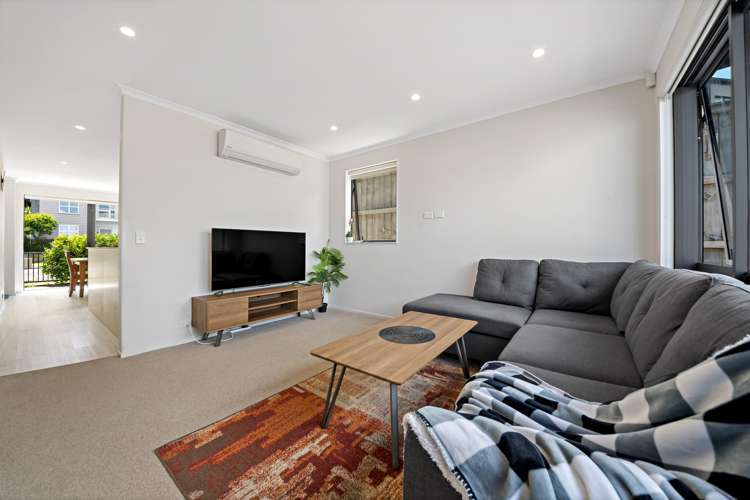 31 Matairangi Avenue Totara Heights_6