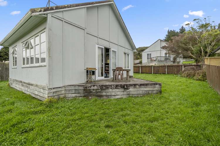 18 & 18A Fraser Street Wainuiomata_15