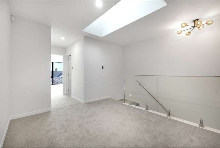 399 Massey Road Mangere East_4