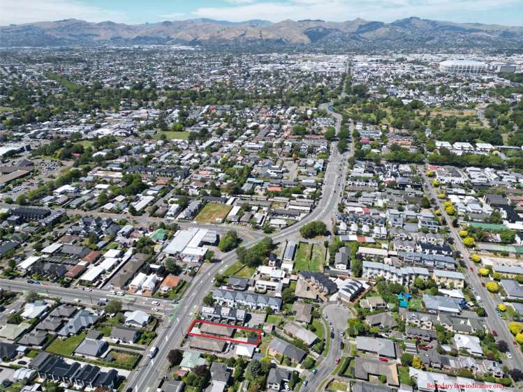 1 and 2/25 Hills Road Edgeware_13