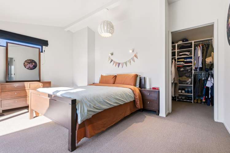 11 Armstrong Grove Hilltop_19