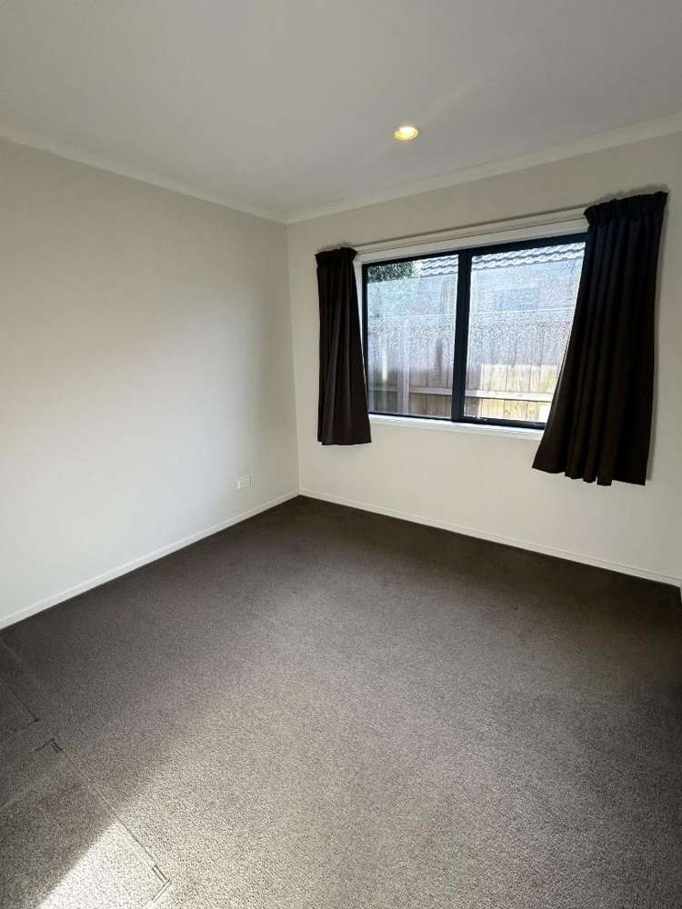 37 Rosamond Way 11103_5
