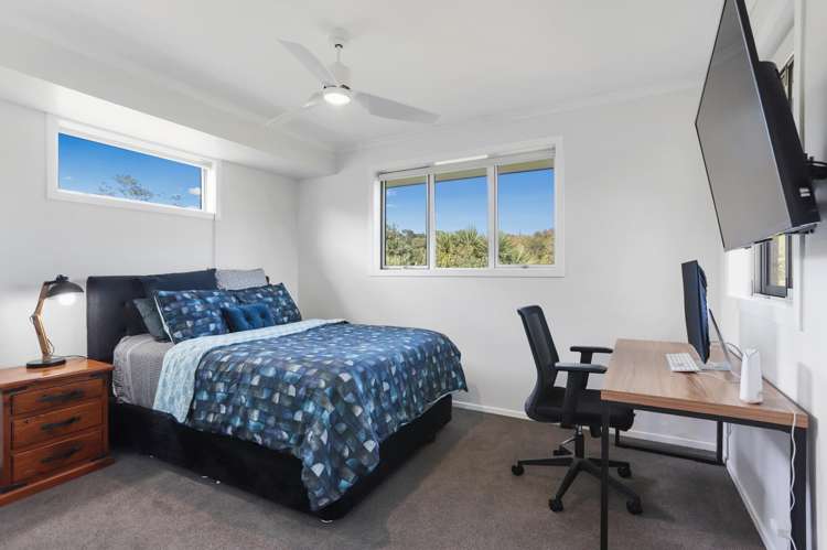 21 Carter Road Oratia_20