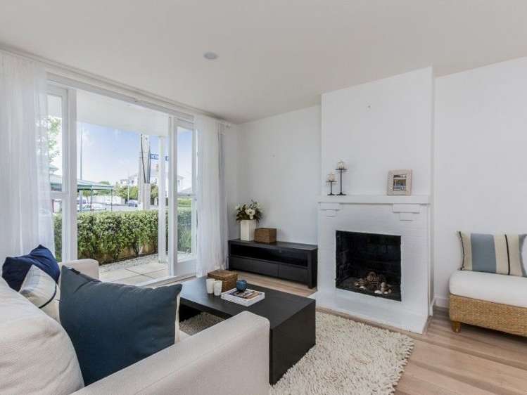 4/2 Herne Bay Road Herne Bay_2