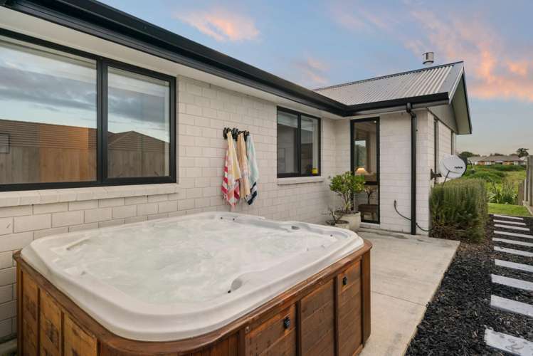 18 Hass Drive Ohauiti_12