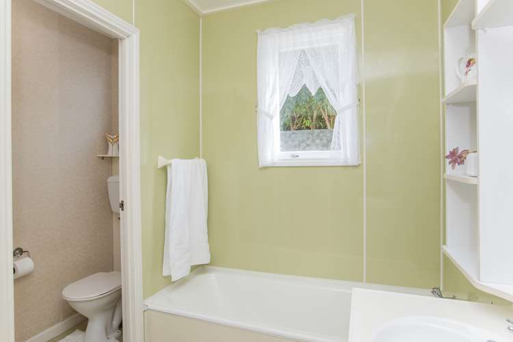 68 Awapuni Road Awapuni_13