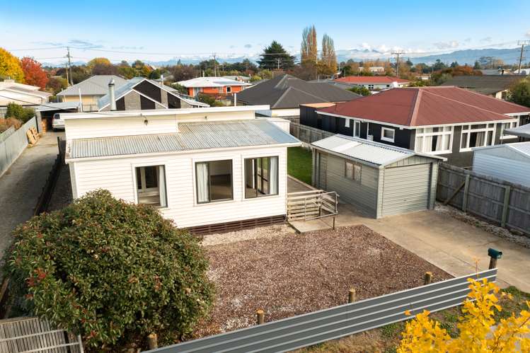 6 Brian Bary Street Redwoodtown_29