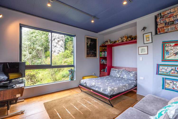 8 Beresford Avenue Surfdale_23