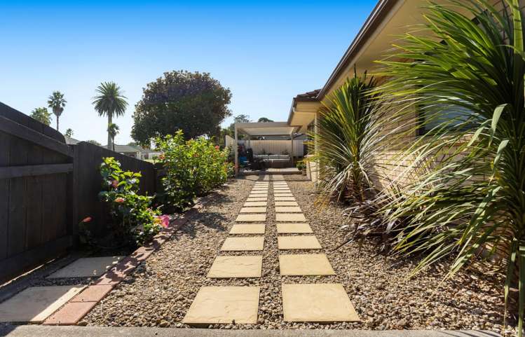 6 Bahamas Key Papamoa_21