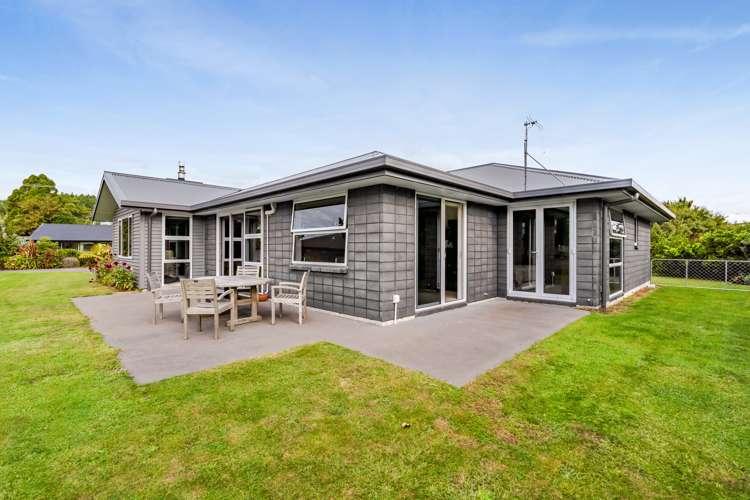 12e Takiroa Street Urenui_28