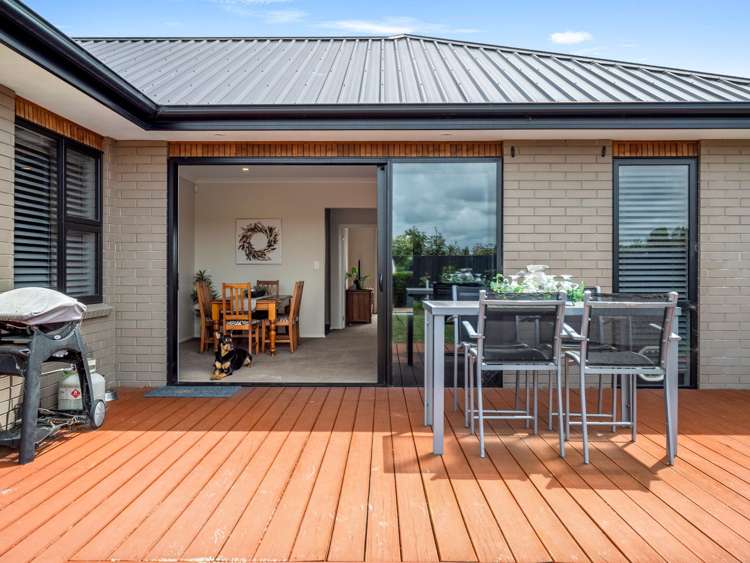 54 Norfolk Drive Cambridge_29