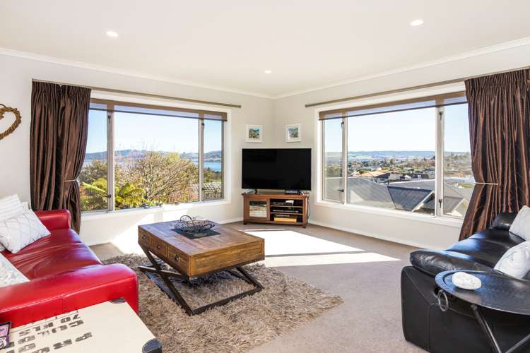 20 Botanical Heights Drive Waipahihi_2