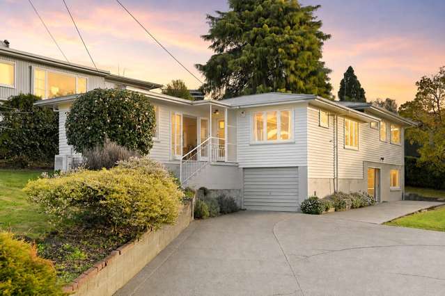 Large Family Home | Huge 973sqm Section