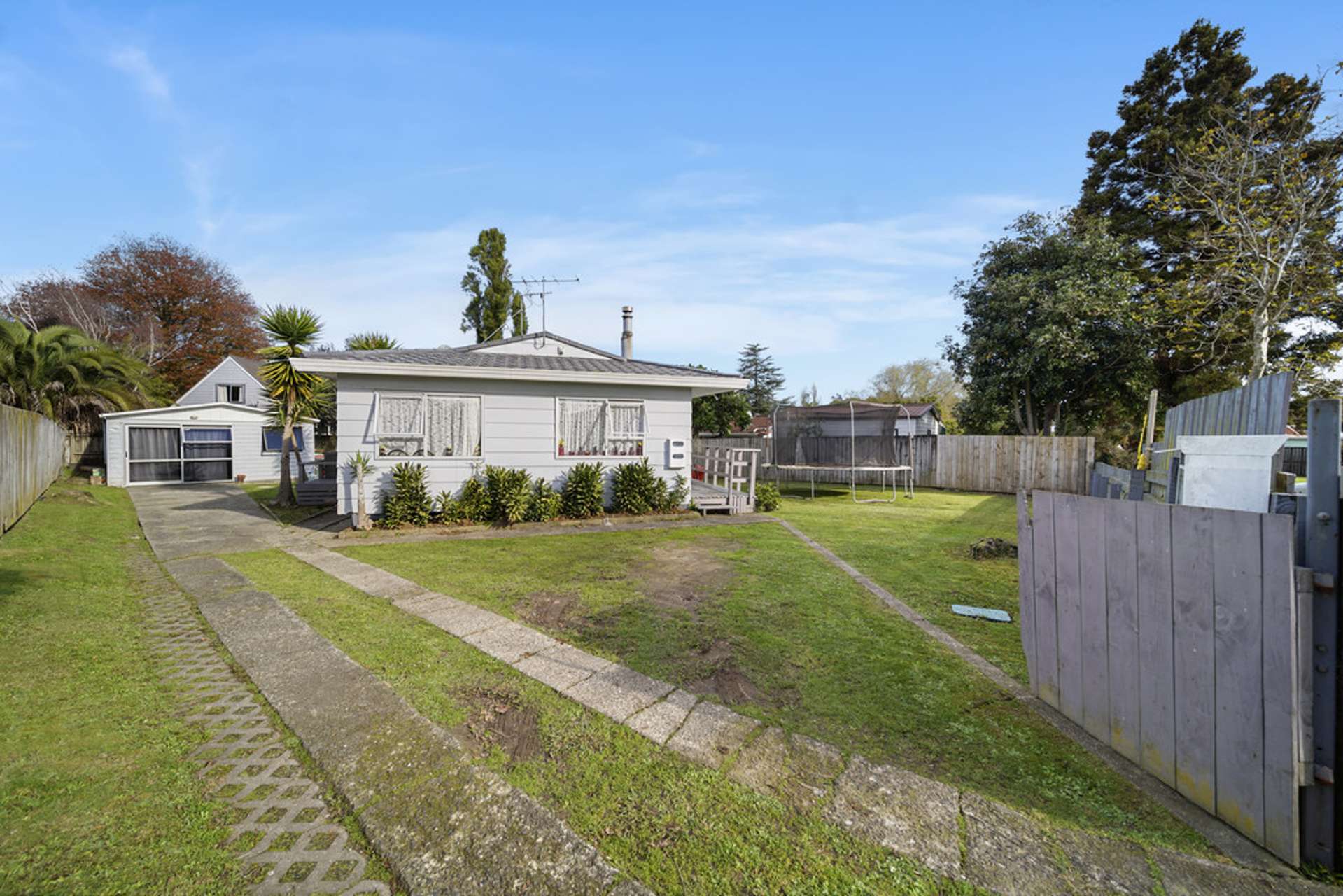 4 Chantal Place Red Hill_0