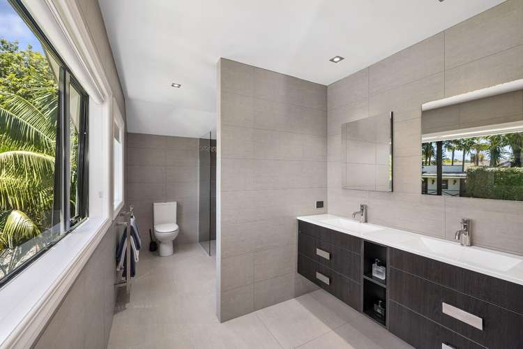 12A Wainoni Heights Greenhithe_21
