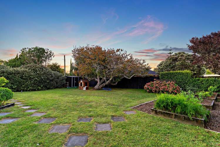 40 Fairclough Road Beach Haven_22