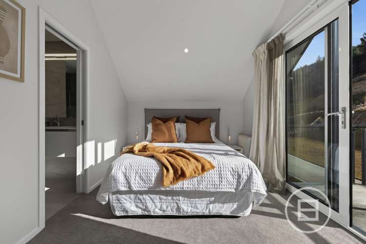 2/30 Bullendale Drive Arthurs Point_14