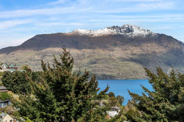 16a Dart Place Fernhill/Sunshine Bay_18